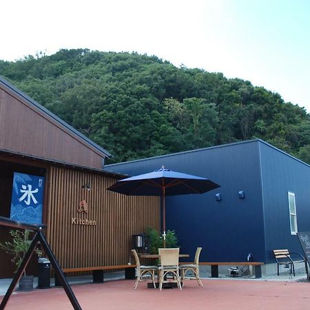 Hotel Penssion Ama Terrasse à Minamiawaji Extérieur photo