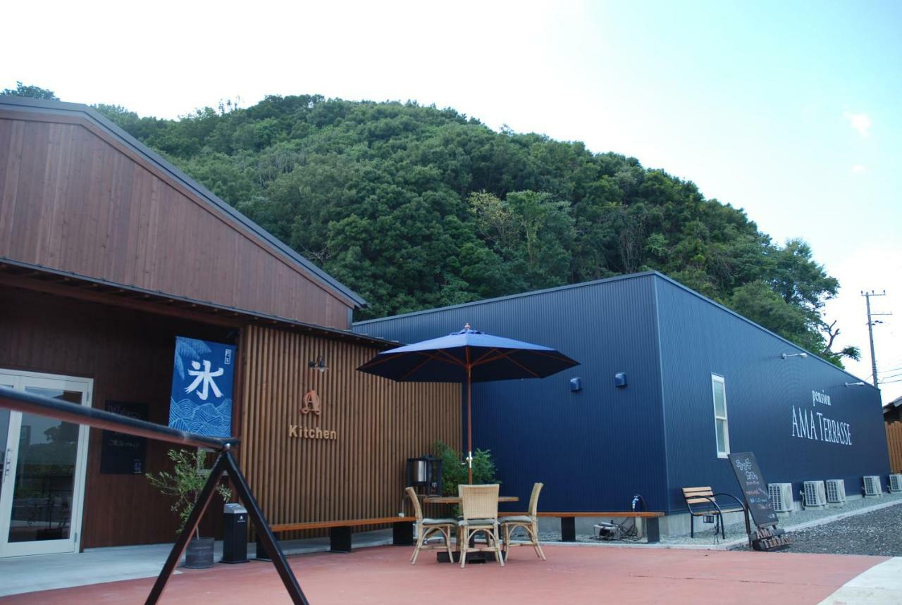 Hotel Penssion Ama Terrasse à Minamiawaji Extérieur photo